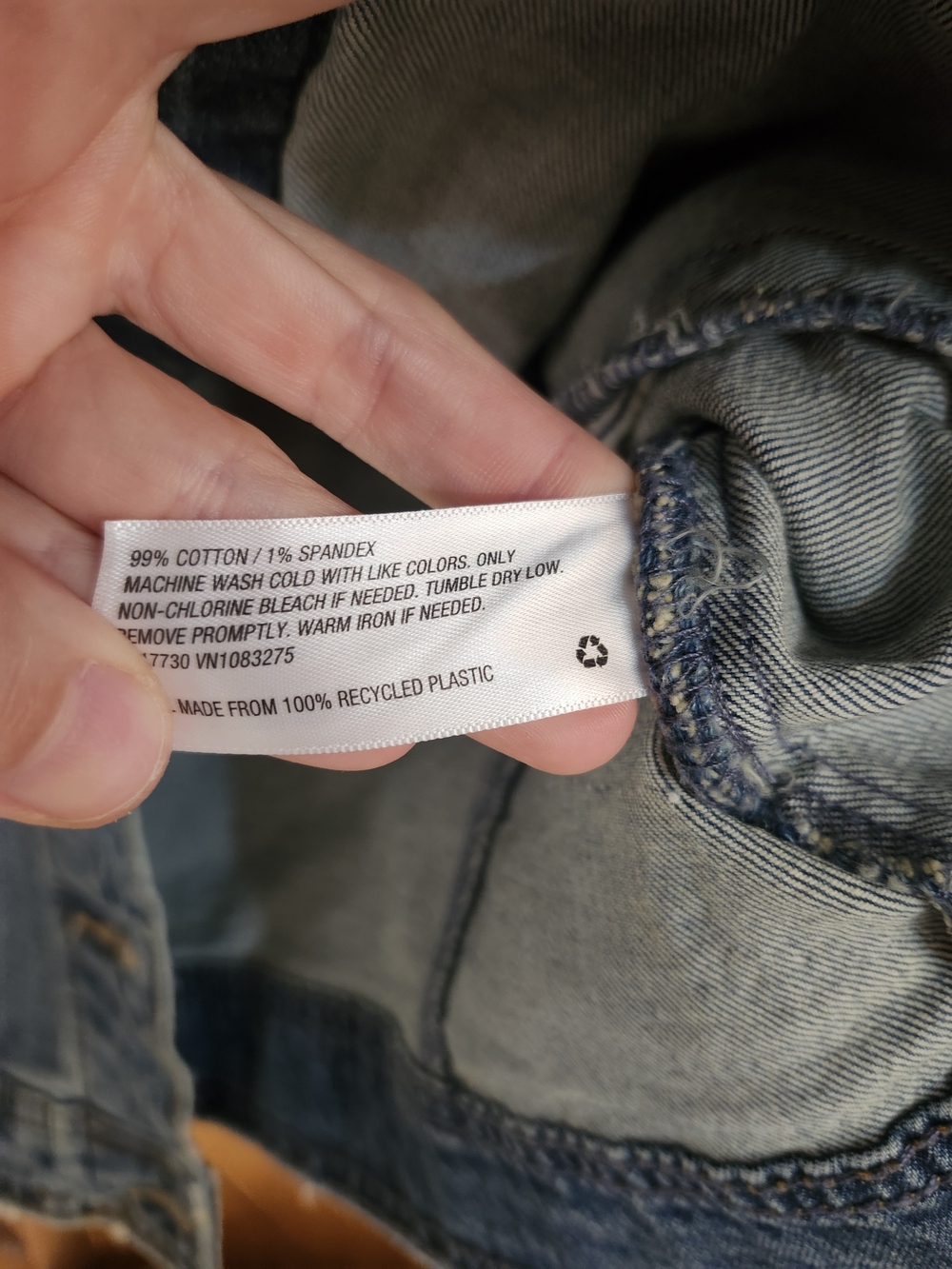 Universal Thread Denim Jacket 99% Cotton Blue Trucker Jean Jacket S Classic - Picture 7 of 7